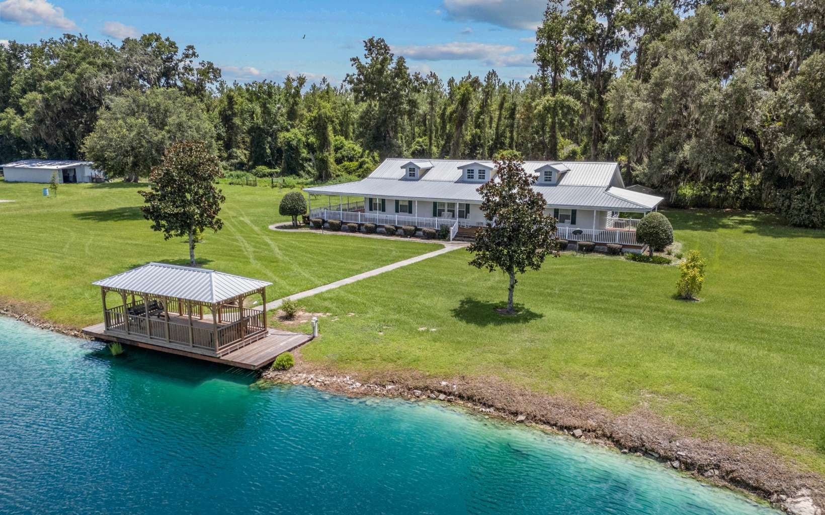 Lake City, Florida, 32024, United States, 3 Bedrooms Bedrooms, ,4 BathroomsBathrooms,Residential,Active,1926914