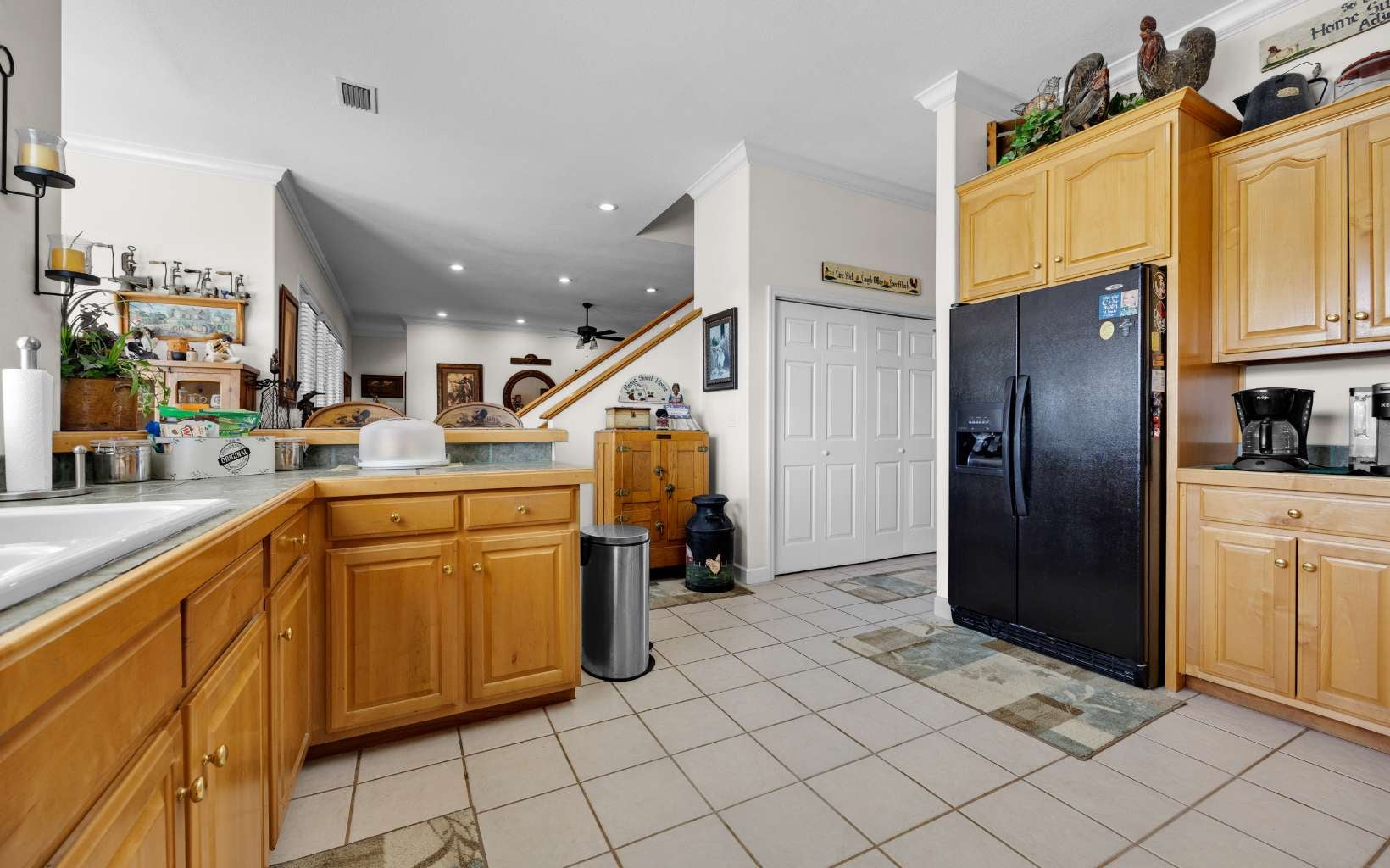 Lake City, Florida, 32024, United States, 3 Bedrooms Bedrooms, ,4 BathroomsBathrooms,Residential,Active,1926914