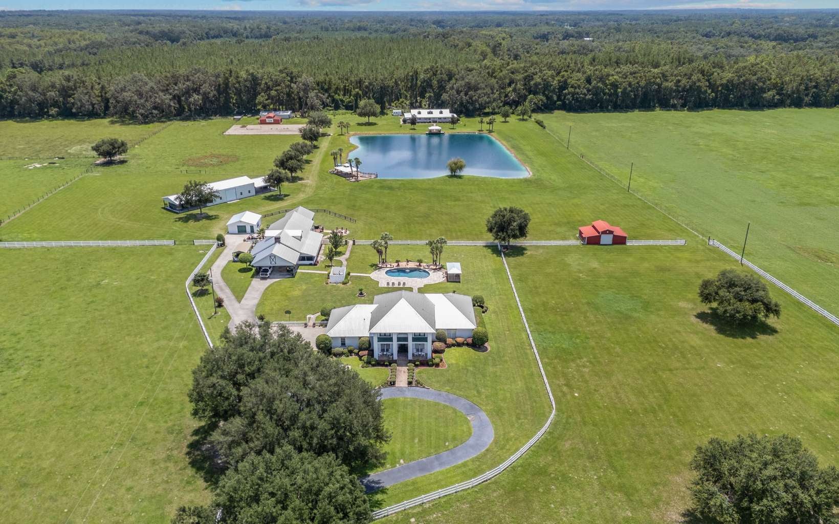 Lake City, Florida, 32024, United States, 3 Bedrooms Bedrooms, ,4 BathroomsBathrooms,Residential,Active,1926914