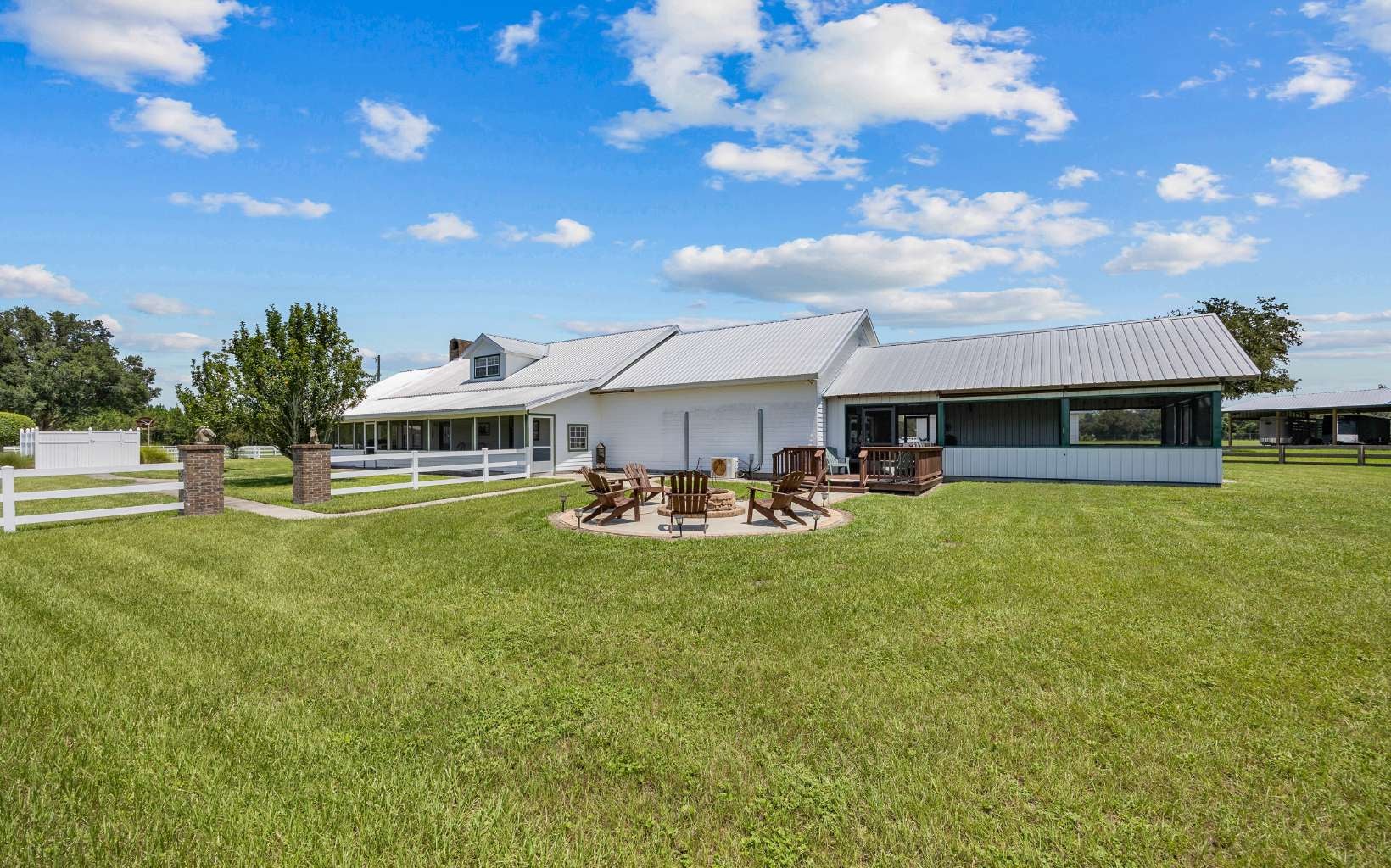 Lake City, Florida, 32024, United States, 3 Bedrooms Bedrooms, ,4 BathroomsBathrooms,Residential,Active,1926914