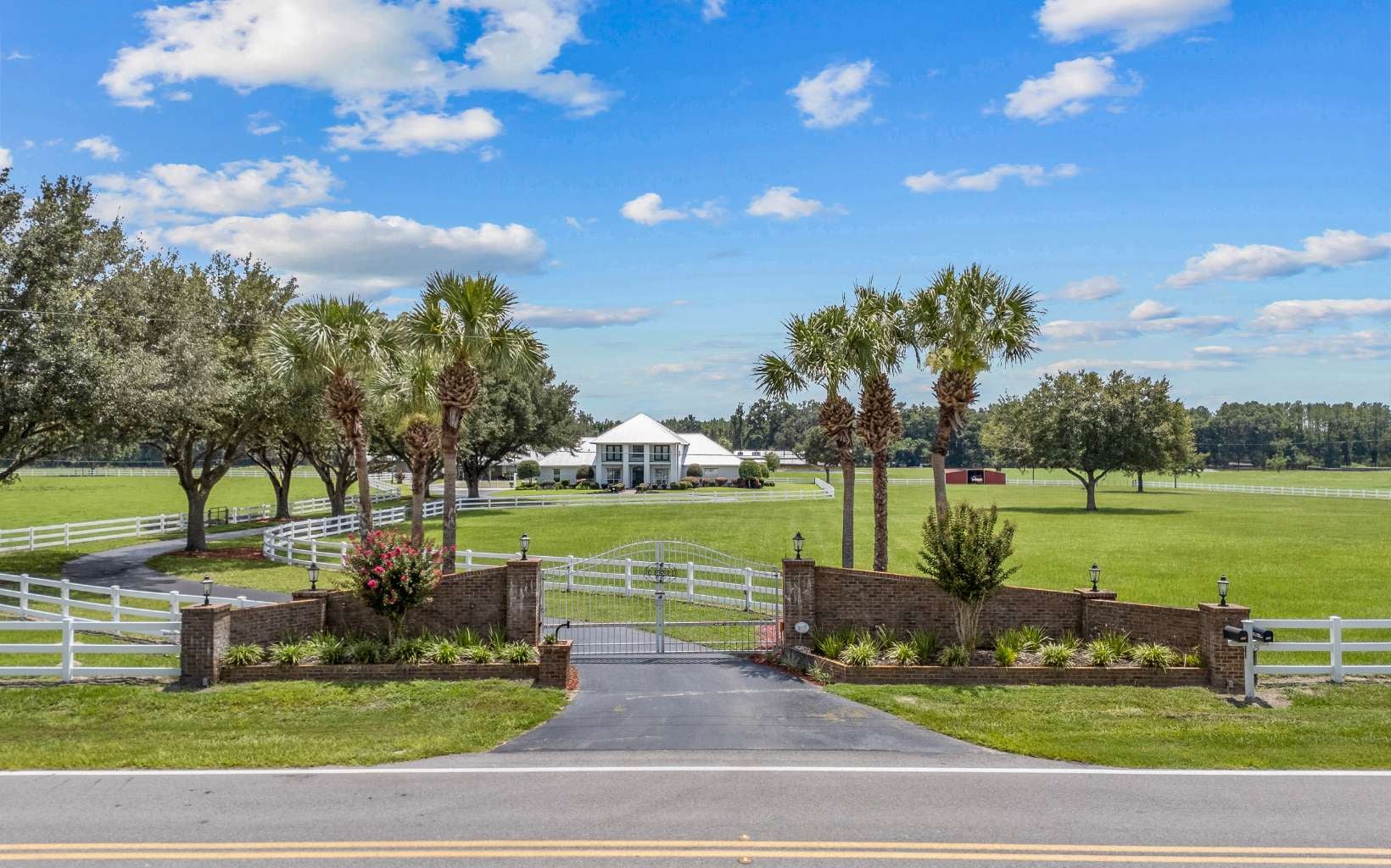 Lake City, Florida, 32024, United States, 3 Bedrooms Bedrooms, ,4 BathroomsBathrooms,Residential,Active,1926914