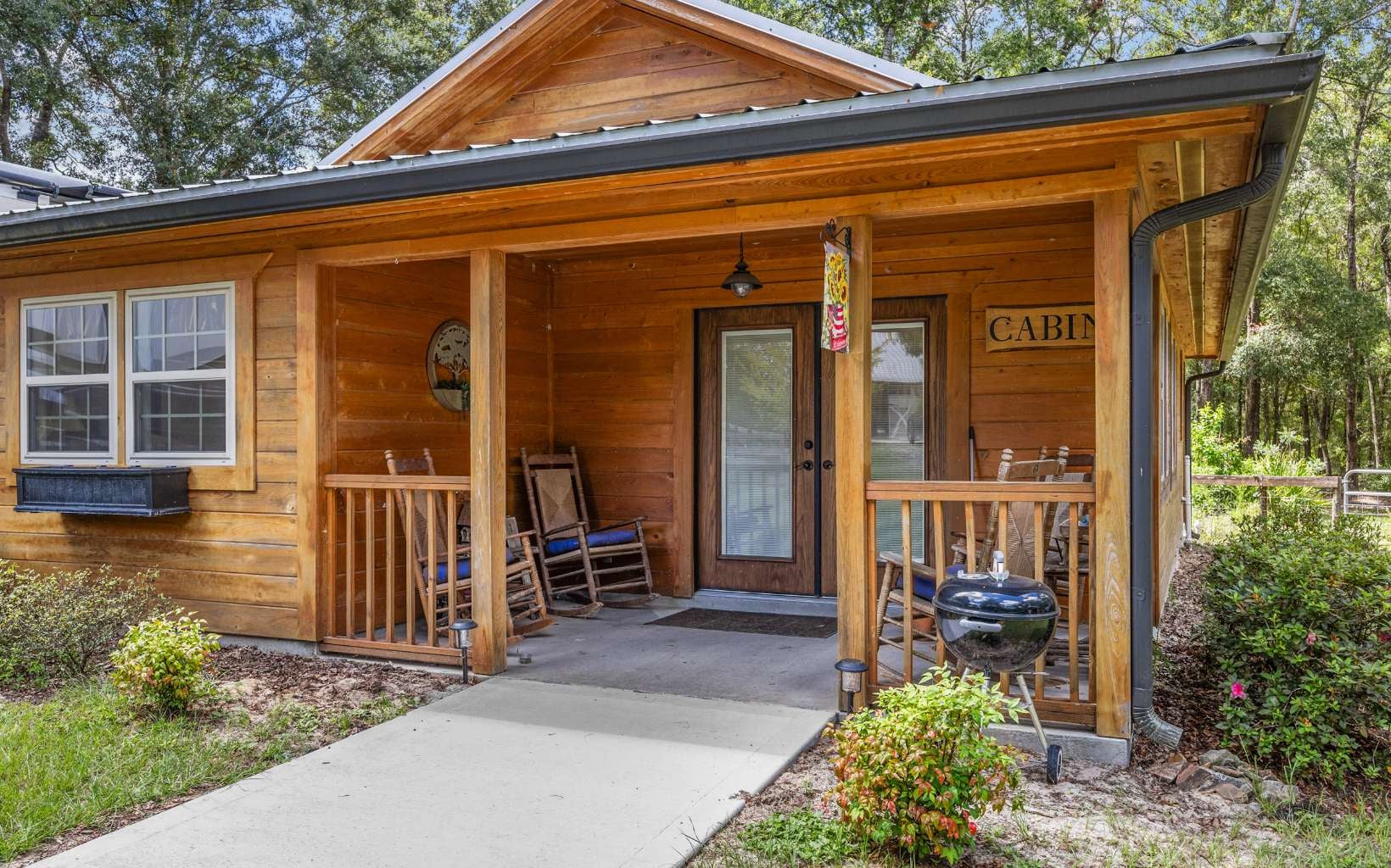 High Springs, Florida, 32643, United States, 5 Bedrooms Bedrooms, ,4 BathroomsBathrooms,Residential,Active,1926900