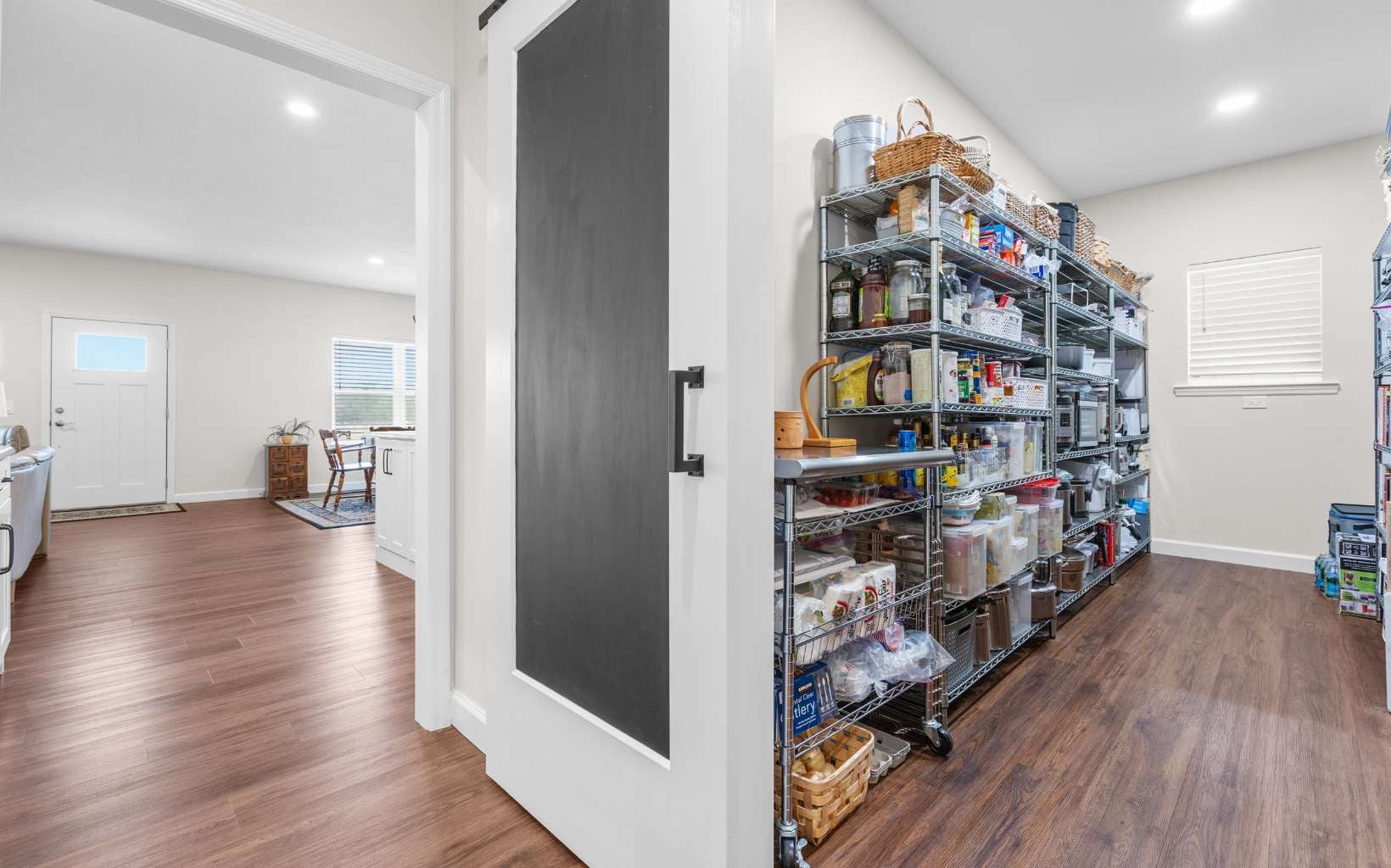 Wellborn, Florida, 32094, United States, 5 Bedrooms Bedrooms, ,3 BathroomsBathrooms,Residential,Active,1905112