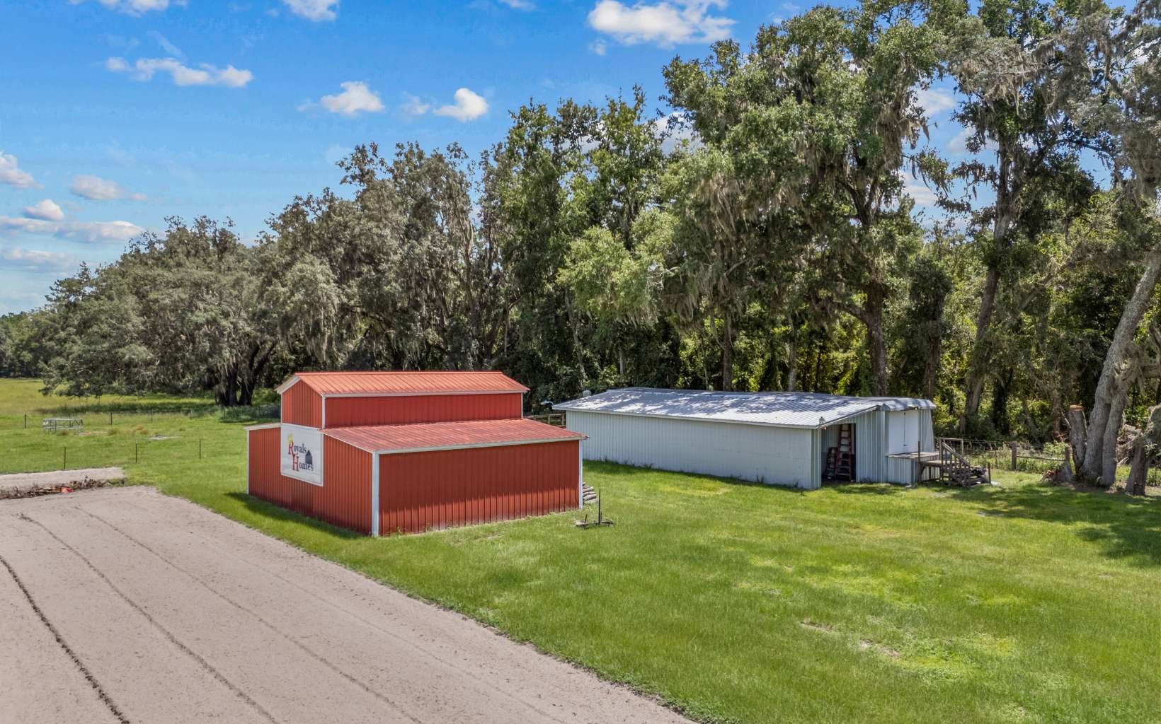 Lake City, Florida, 32024, United States, 3 Bedrooms Bedrooms, ,4 BathroomsBathrooms,Residential,Active,1926914