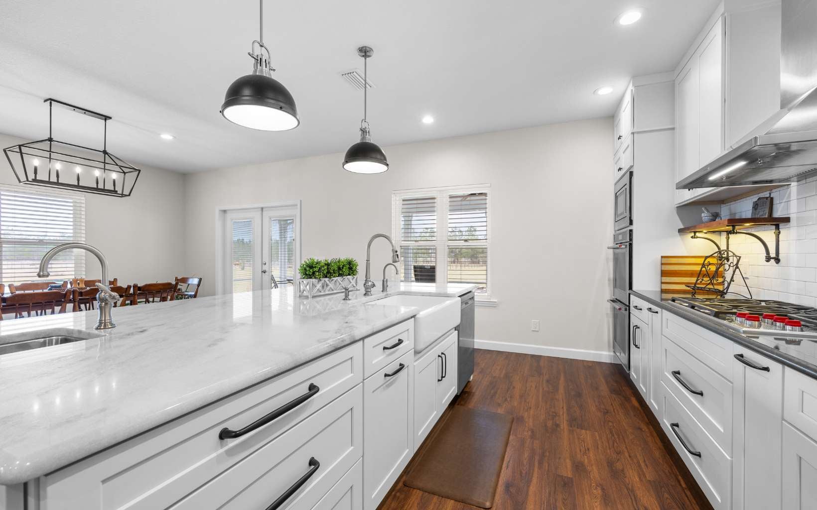 Wellborn, Florida, 32094, United States, 5 Bedrooms Bedrooms, ,3 BathroomsBathrooms,Residential,Active,1905112