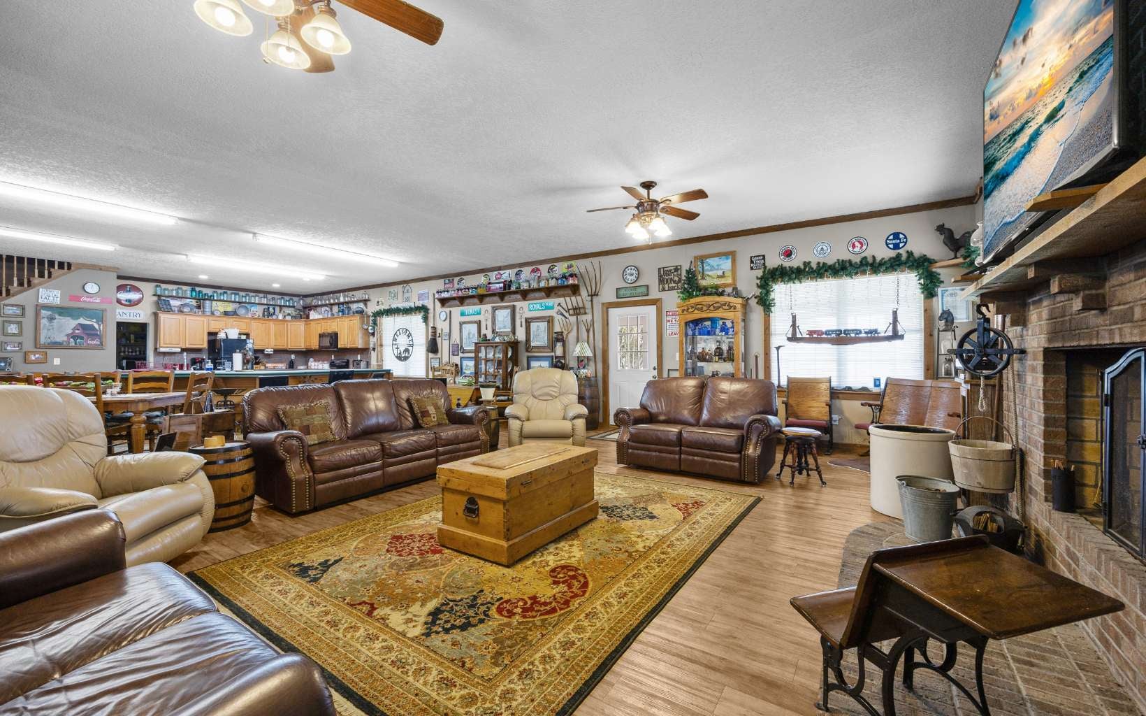 Lake City, Florida, 32024, United States, 3 Bedrooms Bedrooms, ,4 BathroomsBathrooms,Residential,Active,1926914