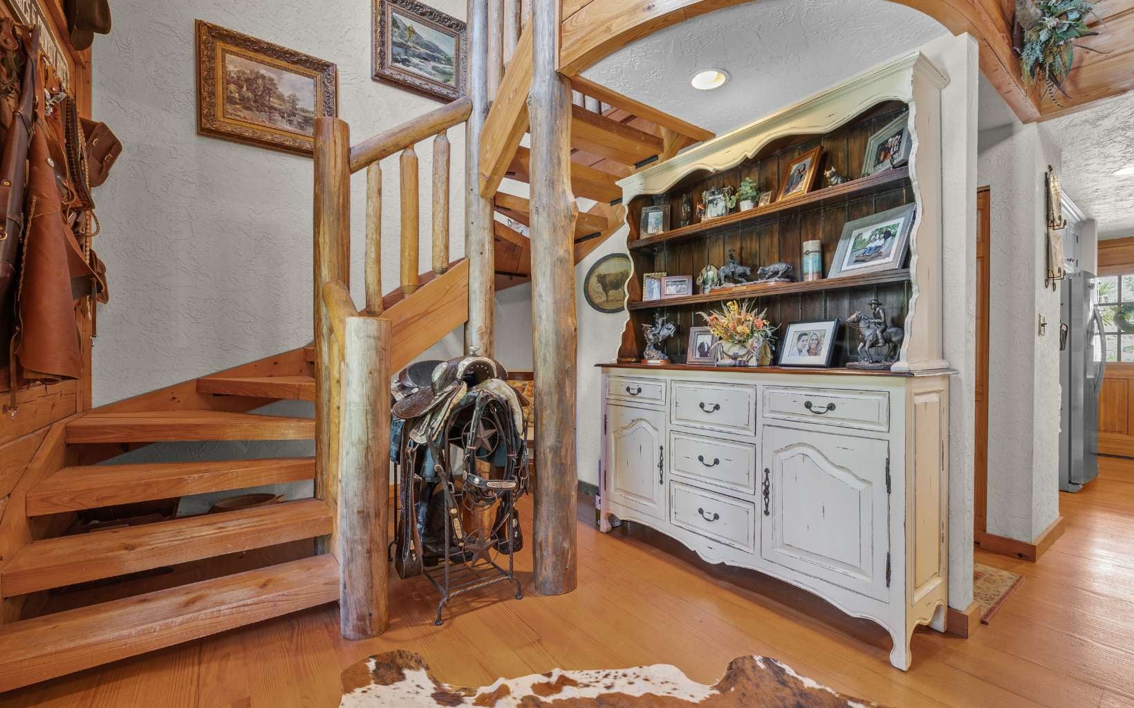 High Springs, Florida, 32643, United States, 5 Bedrooms Bedrooms, ,4 BathroomsBathrooms,Residential,Active,1926900