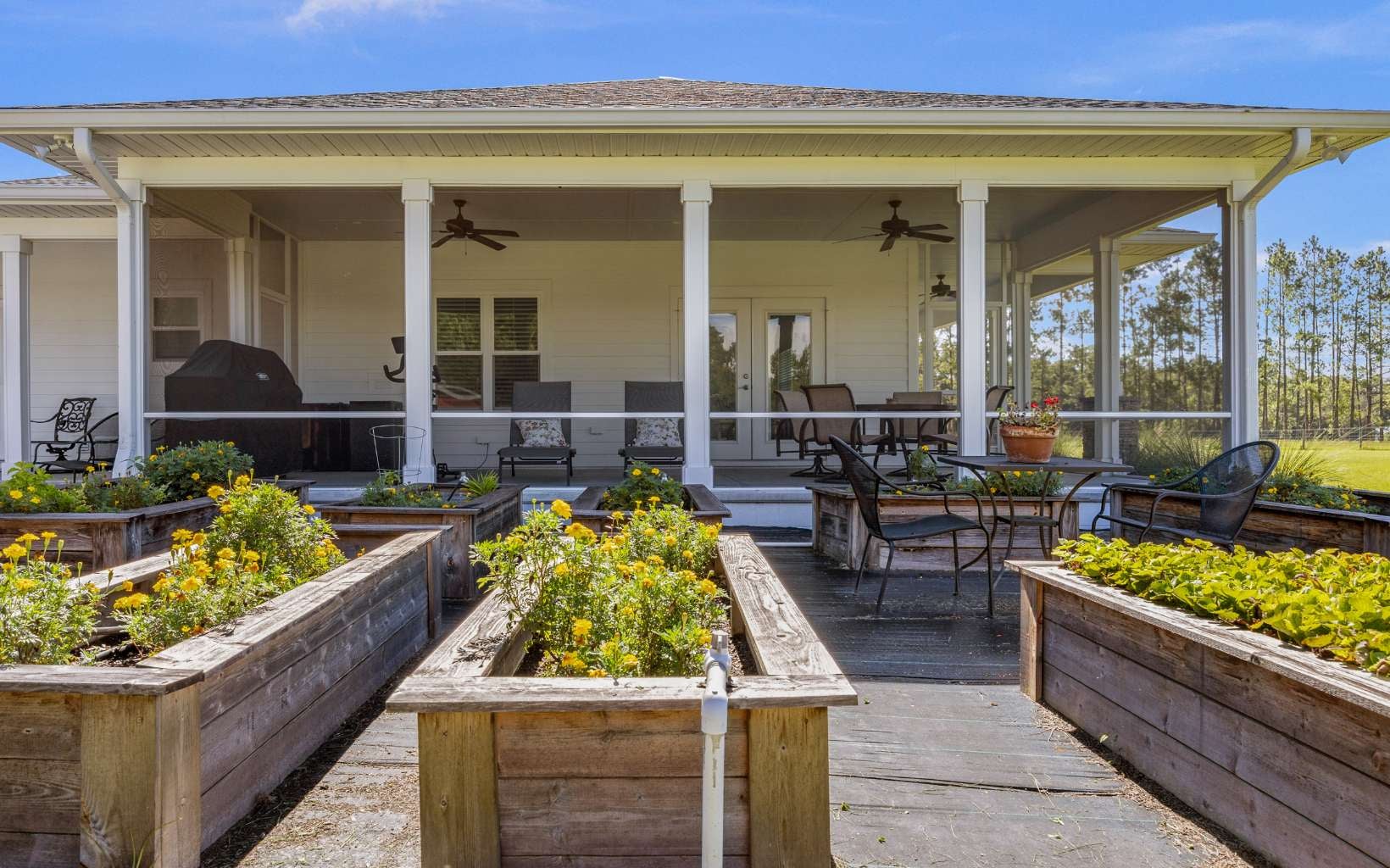 Wellborn, Florida, 32094, United States, 5 Bedrooms Bedrooms, ,3 BathroomsBathrooms,Residential,Active,1905112