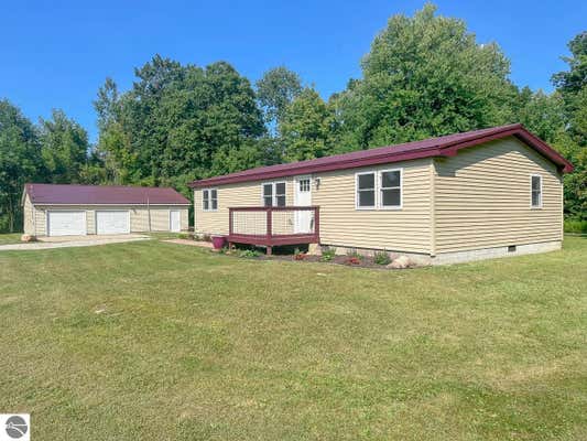 5664 NW COUNTY LINE RD, COLEMAN, MI 48618 - Image 1