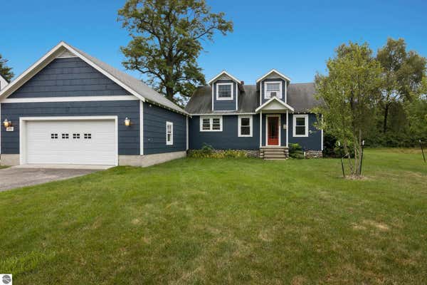 410 S SHORE DR, SUTTONS BAY, MI 49682 - Image 1