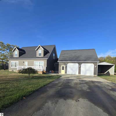 5667 N WINANS RD, ALMA, MI 48801 - Image 1