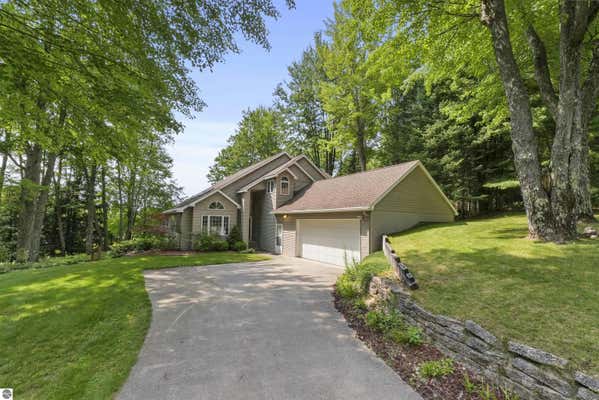 125 BIRCHWOOD LN, CADILLAC, MI 49601 - Image 1