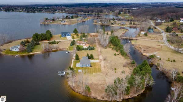 2007 CHANNEL DR W, LAKE ISABELLA, MI 48893 - Image 1