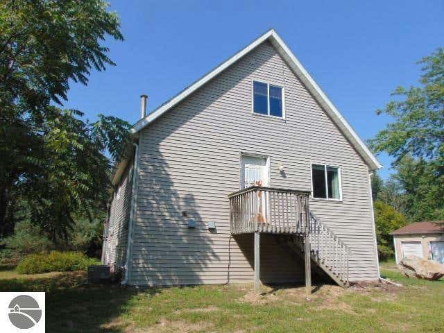 1335 E GRANT RD, ITHACA, MI 48847, photo 1 of 40