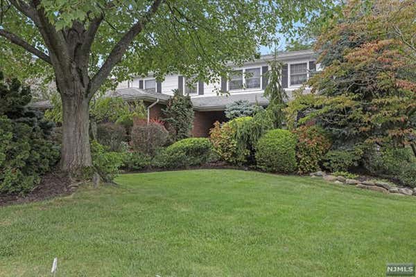 260 CENTER ST, ENGLEWOOD CLIFFS, NJ 07632 - Image 1