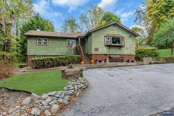 106 GRANDVIEW RD, HIGHLAND LAKES, NJ 07422 - Image 1