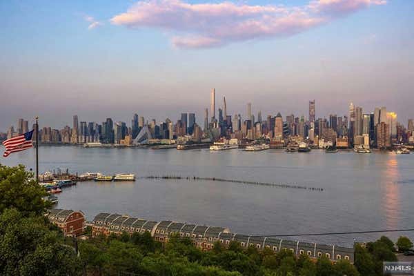 31 HAMILTON AVE APT 33, WEEHAWKEN, NJ 07086 - Image 1