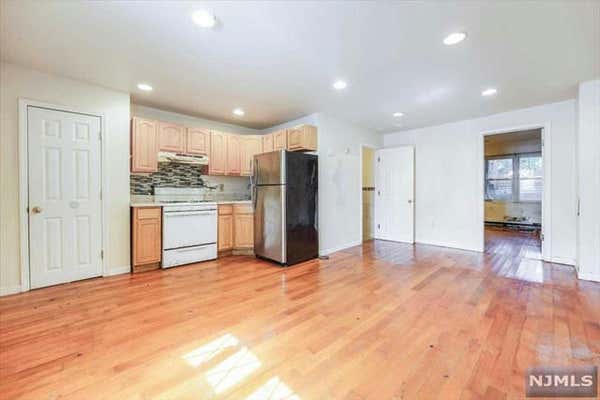 47 ARLINGTON AVE, JERSEY CITY, NJ 07305 - Image 1