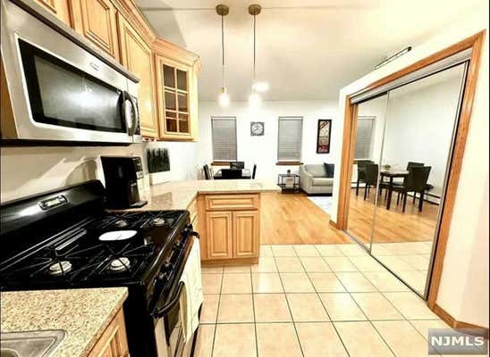 73 PALISADE AVE APT 2, JERSEY CITY, NJ 07306 - Image 1