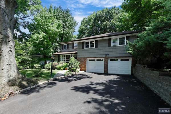 415 RICHMOND PL, LEONIA, NJ 07605 - Image 1