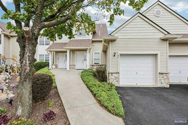 27 BEARDSLEE CIR, HAMBURG, NJ 07419 - Image 1