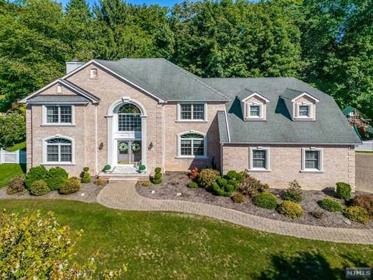 28 DUCK POND LN, RAMSEY, NJ 07446 - Image 1