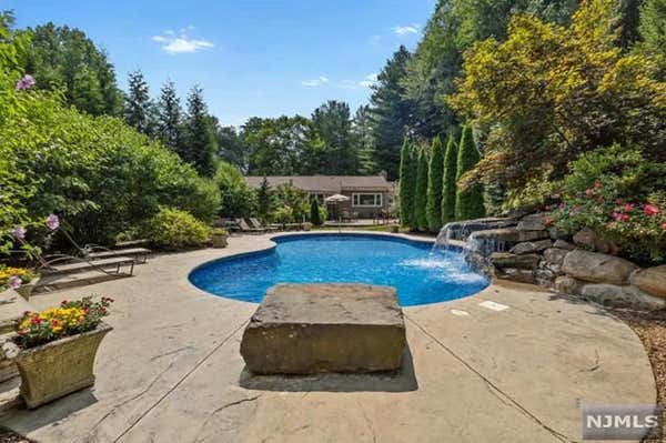 27 PINEHILL DR, UPPER SADDLE RIVER, NJ 07458 - Image 1