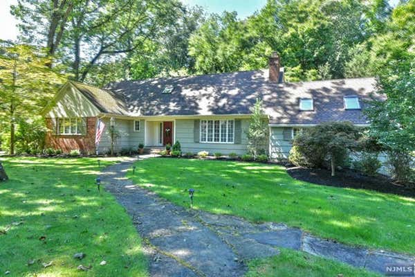 11 HEMLOCK HILL RD, UPPER SADDLE RIVER, NJ 07458 - Image 1