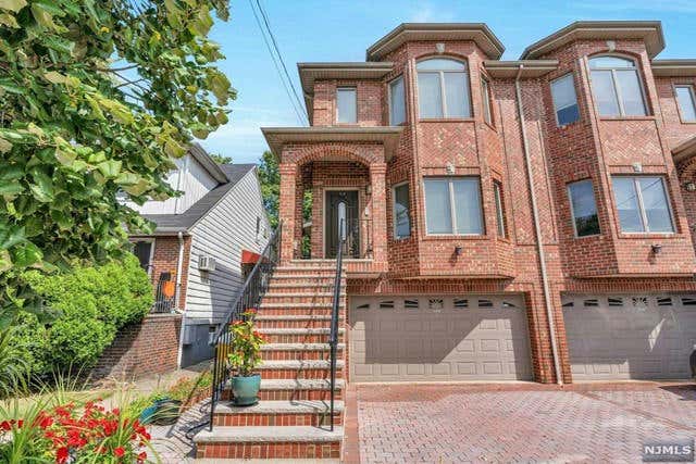 221A E COLUMBIA AVE # A, PALISADES PARK, NJ 07650, photo 1 of 29