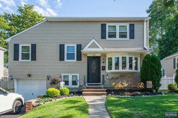 250 WALNUT AVE, POMPTON LAKES, NJ 07442 - Image 1