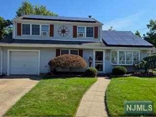 26 GROVE AVE, ROCHELLE PARK, NJ 07662 - Image 1