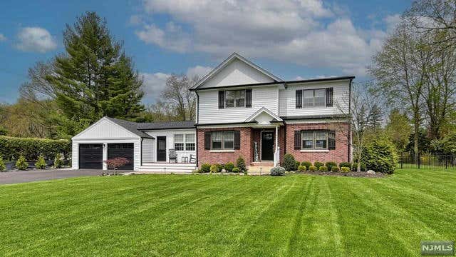 96 MOUNTAIN AVE, PEQUANNOCK TOWNSHIP, NJ 07444, photo 1 of 22