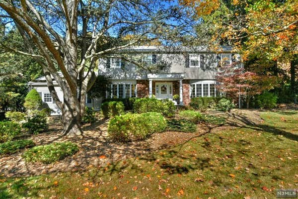 23 FOX HILL RD, UPPER SADDLE RIVER, NJ 07458, photo 2 of 40