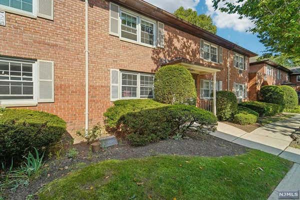 34 LAKESIDE DR, MILLBURN, NJ 07041 - Image 1