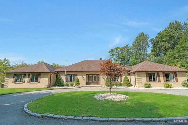 931 MARIE CT, FRANKLIN LAKES, NJ 07417 - Image 1