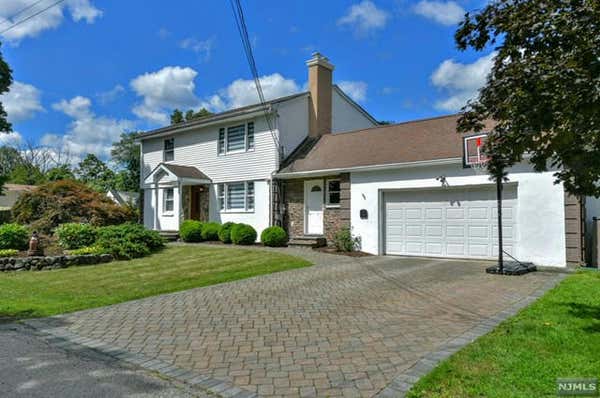 15 LAKESIDE AVE, BLOOMINGDALE, NJ 07403 - Image 1