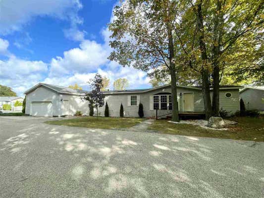 7453 MICHIGAN HEIGHTS DR, CHARLEVOIX, MI 49720 - Image 1