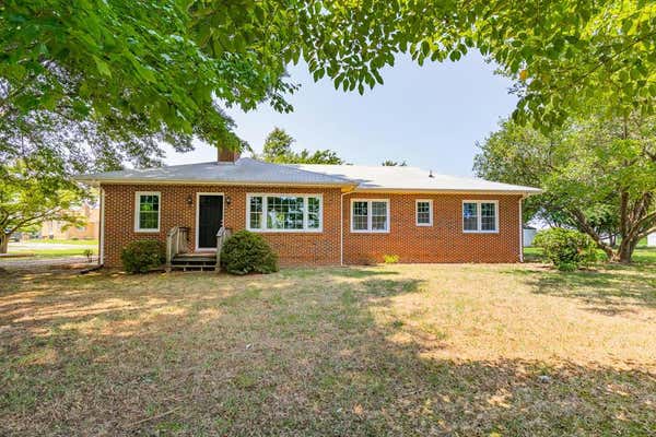 32 VILLAGE LN, CALLAO, VA 22435 - Image 1