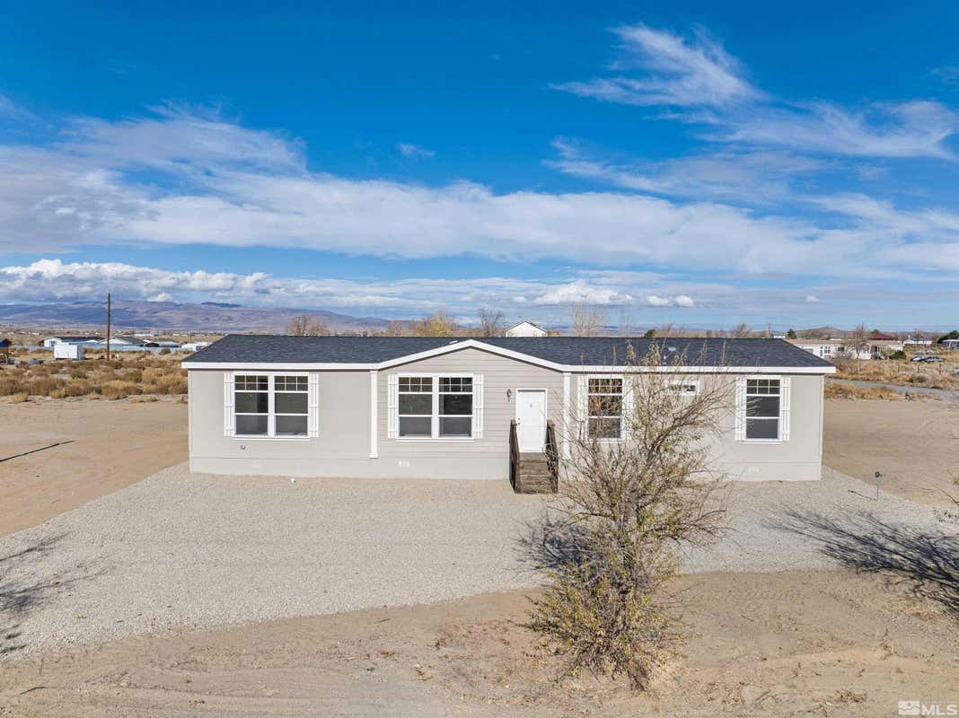 7925 REMINGTON RD, SILVER SPRINGS, NV 89429, photo 1 of 26