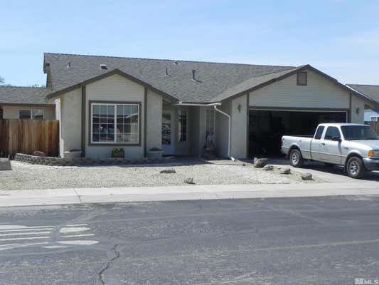 201 FERNWOOD DR, FERNLEY, NV 89408, photo 3 of 39