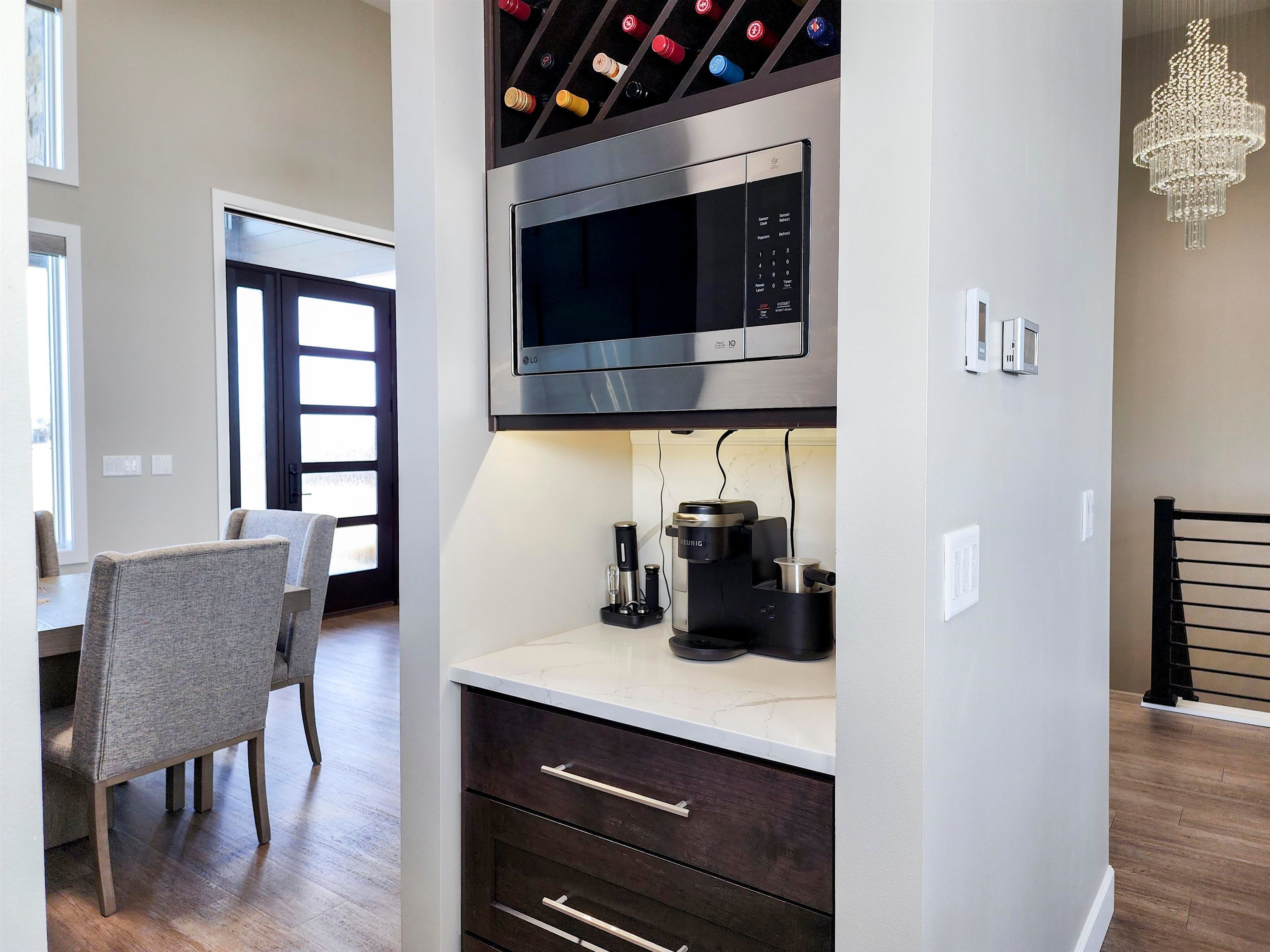 Norfolk, Nebraska, 68701, United States, 6 Bedrooms Bedrooms, ,6 BathroomsBathrooms,Residential,Active,2014968