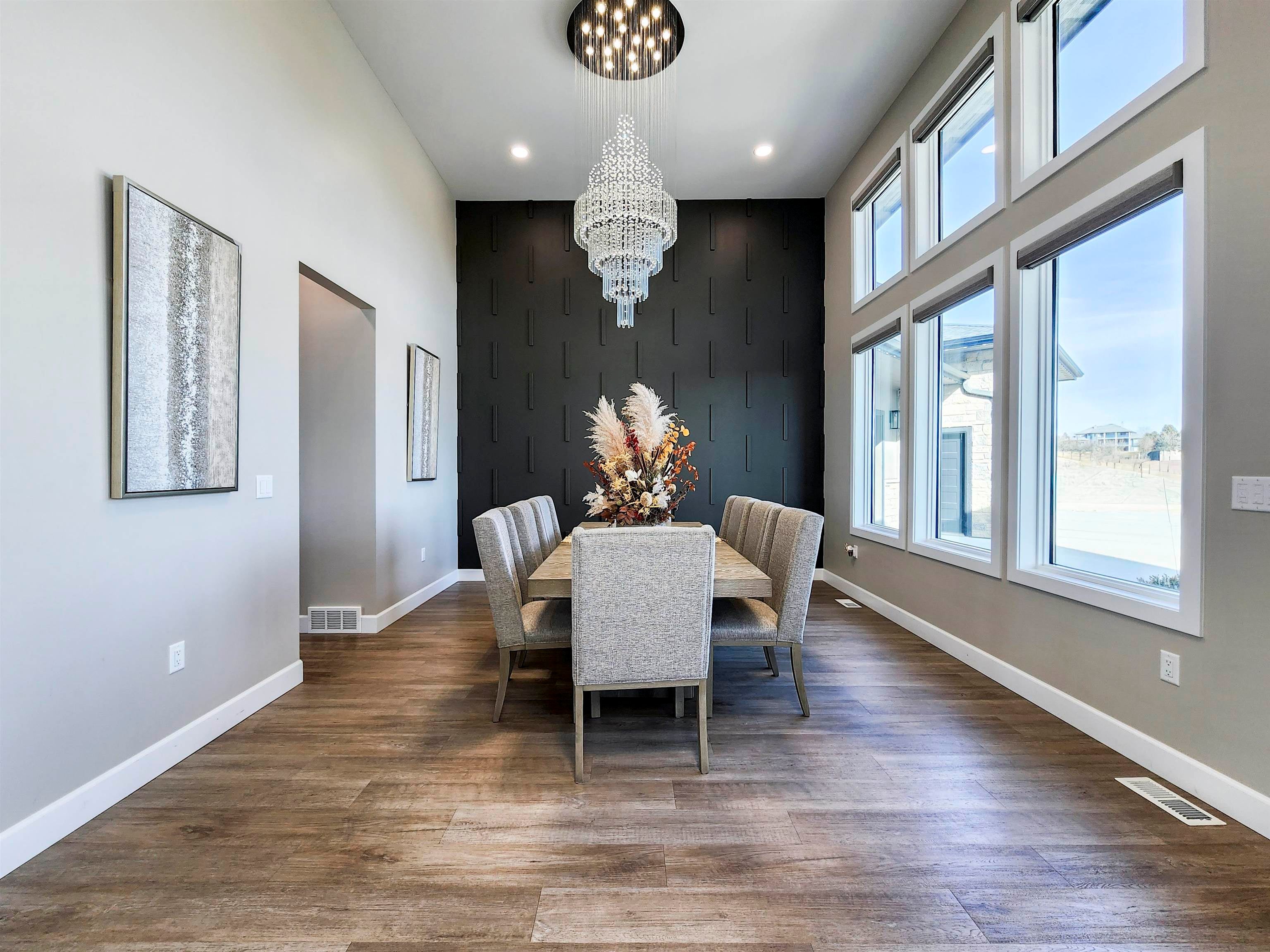 Norfolk, Nebraska, 68701, United States, 6 Bedrooms Bedrooms, ,6 BathroomsBathrooms,Residential,Active,2014968