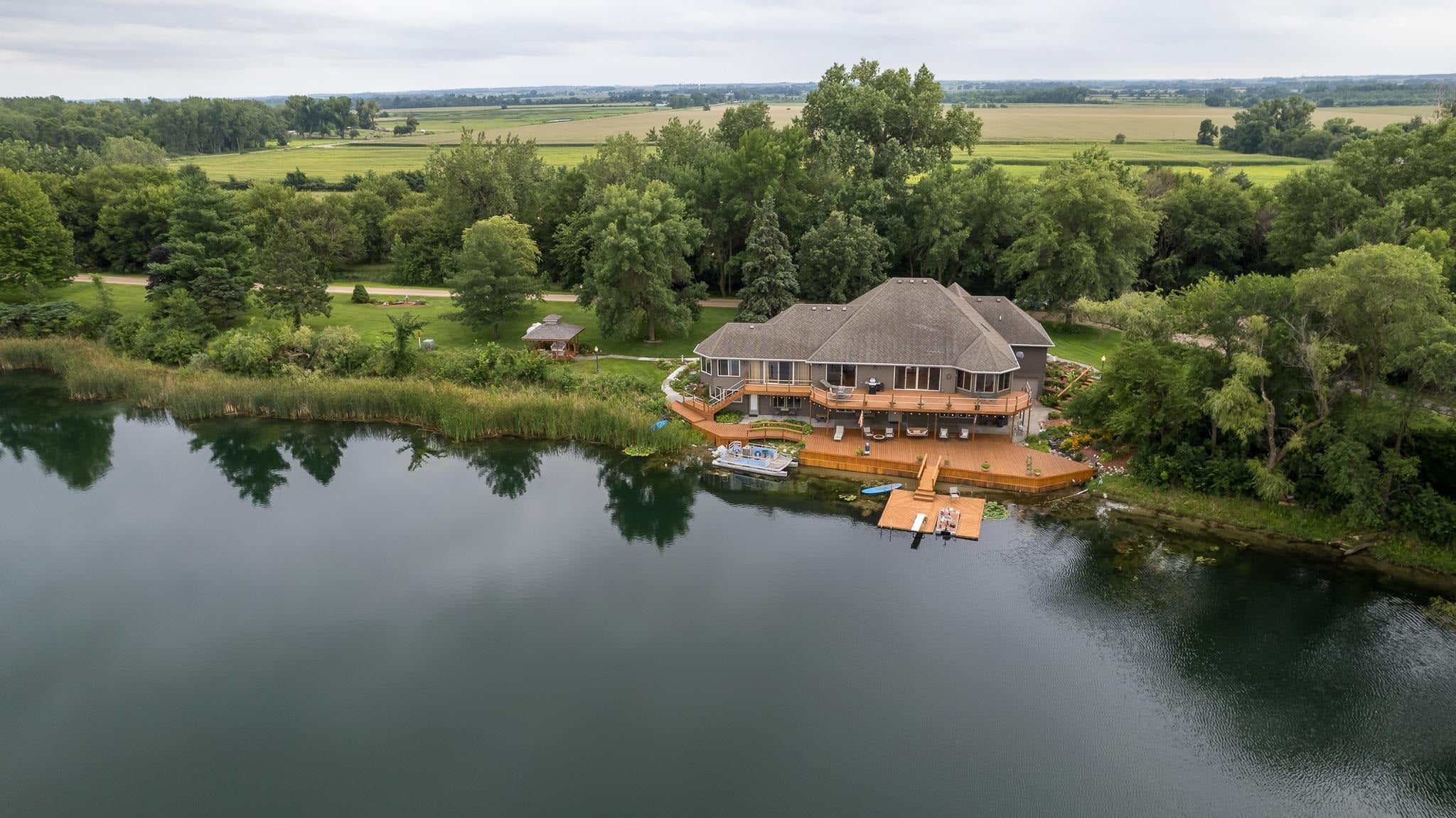 Meadow Grove, Nebraska, 68752, United States, 3 Bedrooms Bedrooms, ,4 BathroomsBathrooms,Residential,Active,1990640