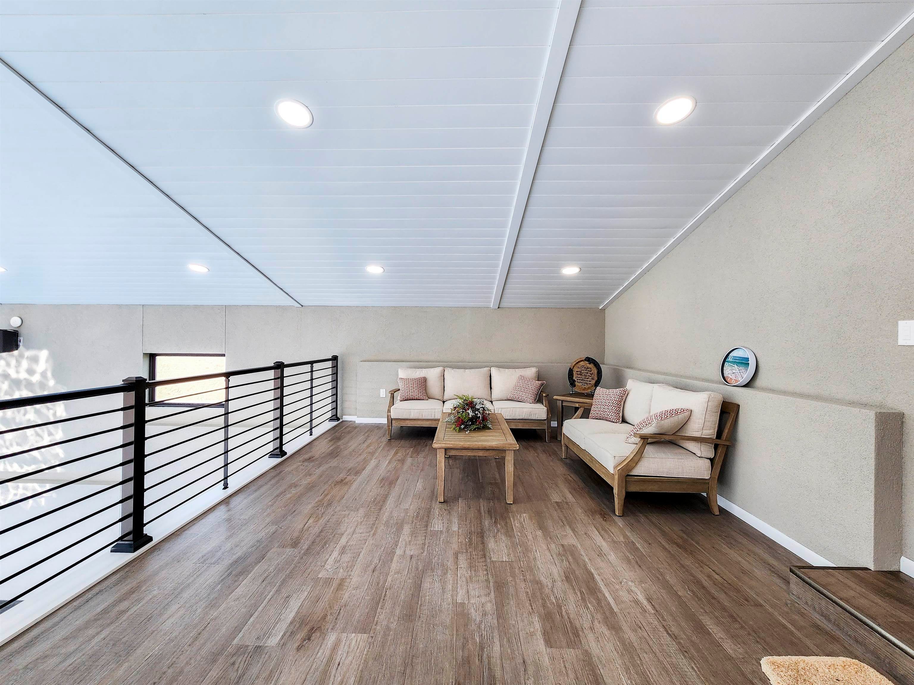 Norfolk, Nebraska, 68701, United States, 6 Bedrooms Bedrooms, ,6 BathroomsBathrooms,Residential,Active,2014968