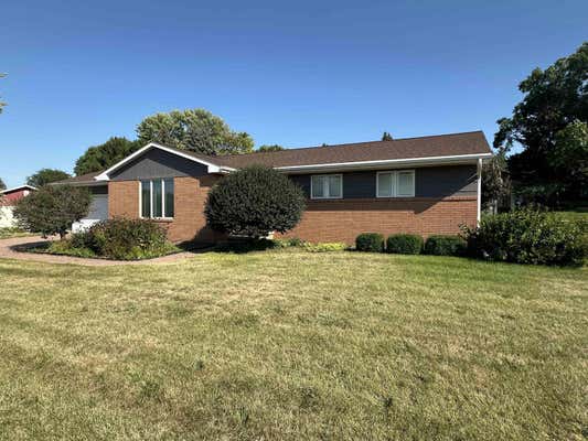 800 NORTHDALE DR, NORFOLK, NE 68701 - Image 1