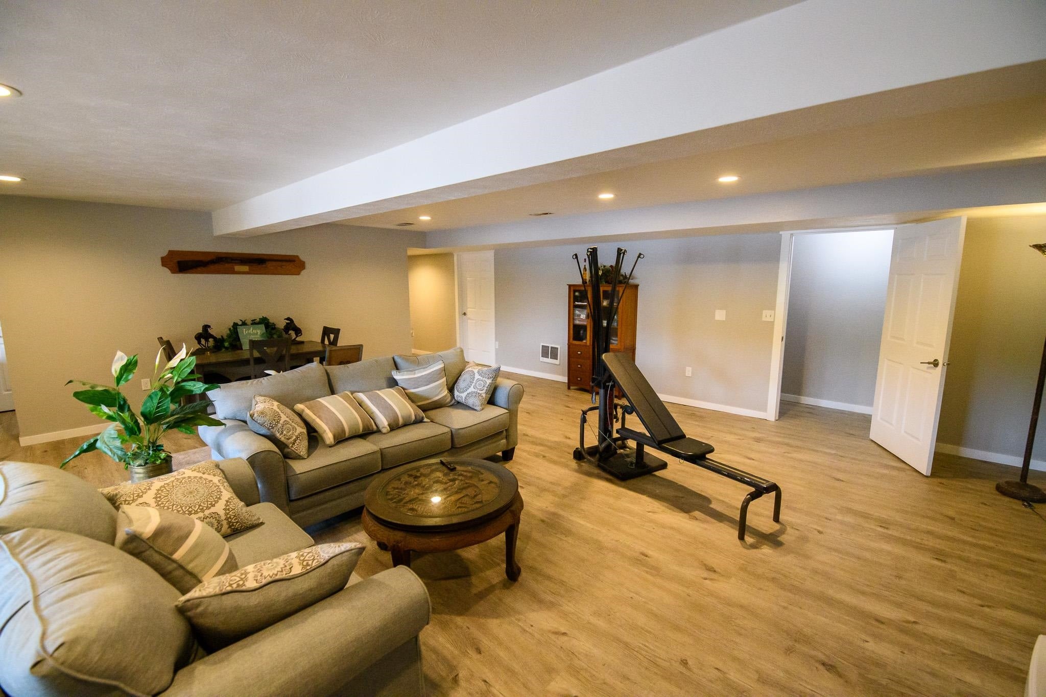 Meadow Grove, Nebraska, 68752, United States, 3 Bedrooms Bedrooms, ,4 BathroomsBathrooms,Residential,Active,1990640