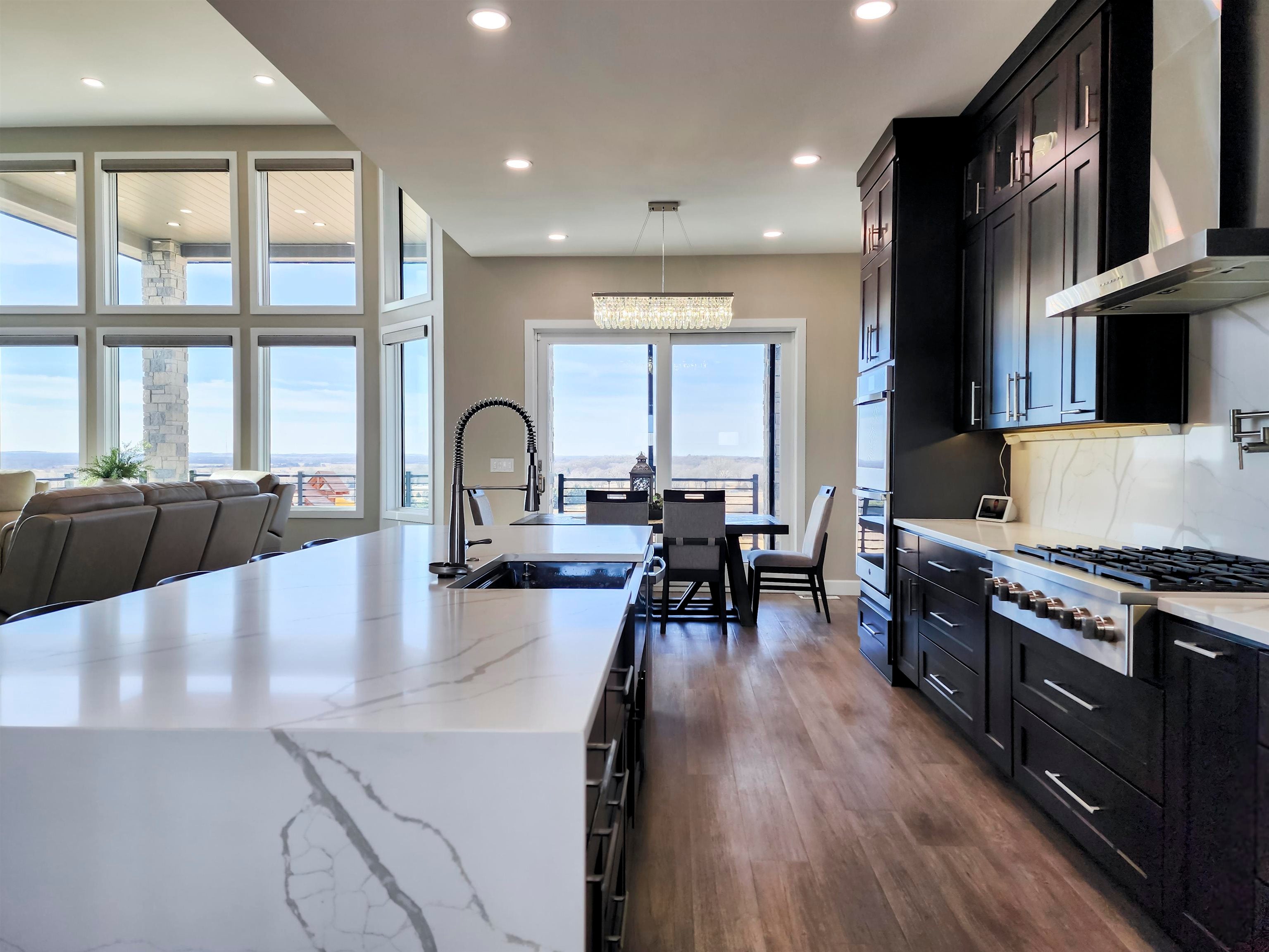 Norfolk, Nebraska, 68701, United States, 6 Bedrooms Bedrooms, ,6 BathroomsBathrooms,Residential,Active,2014968