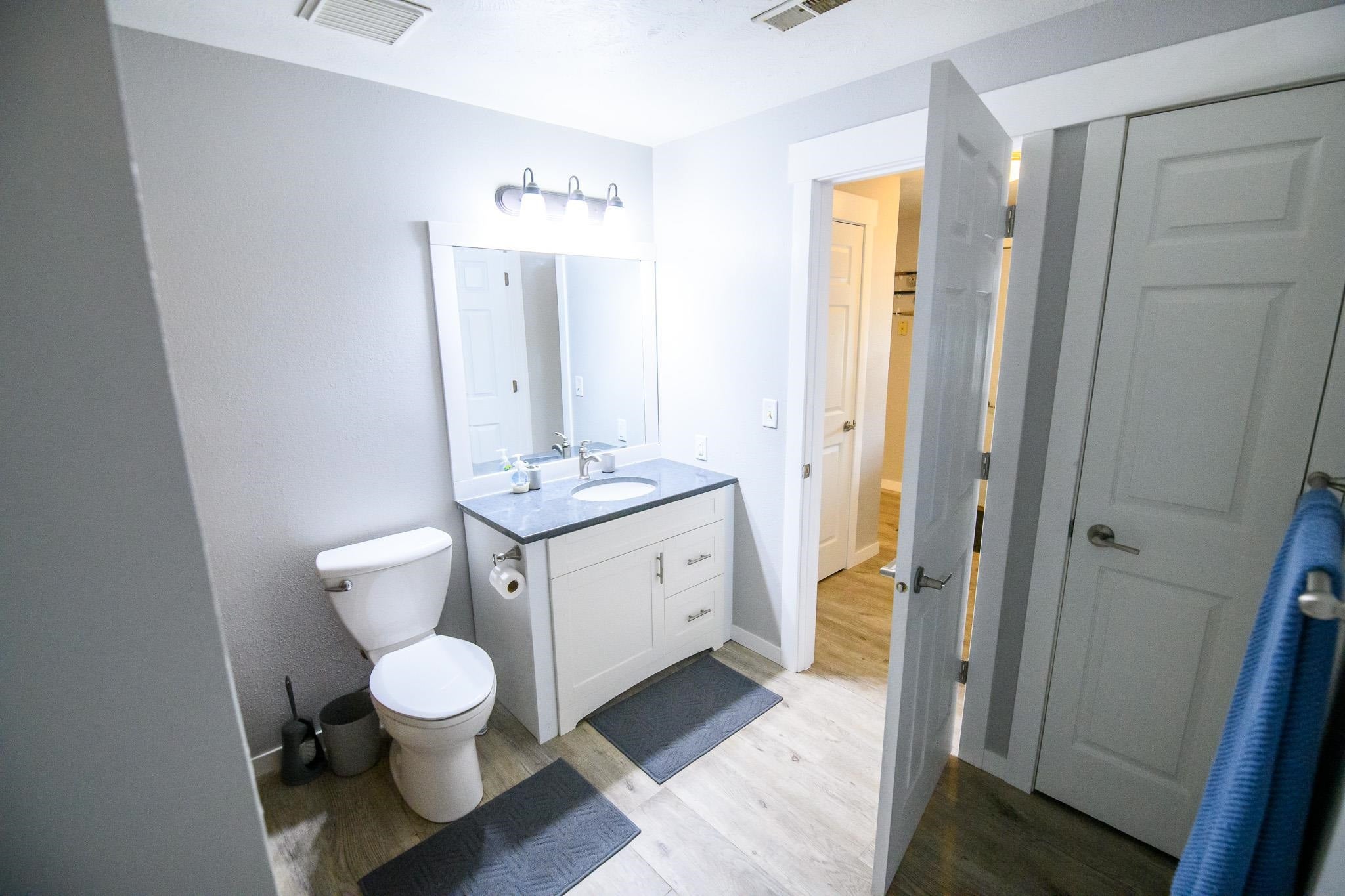 Meadow Grove, Nebraska, 68752, United States, 3 Bedrooms Bedrooms, ,4 BathroomsBathrooms,Residential,Active,1990640