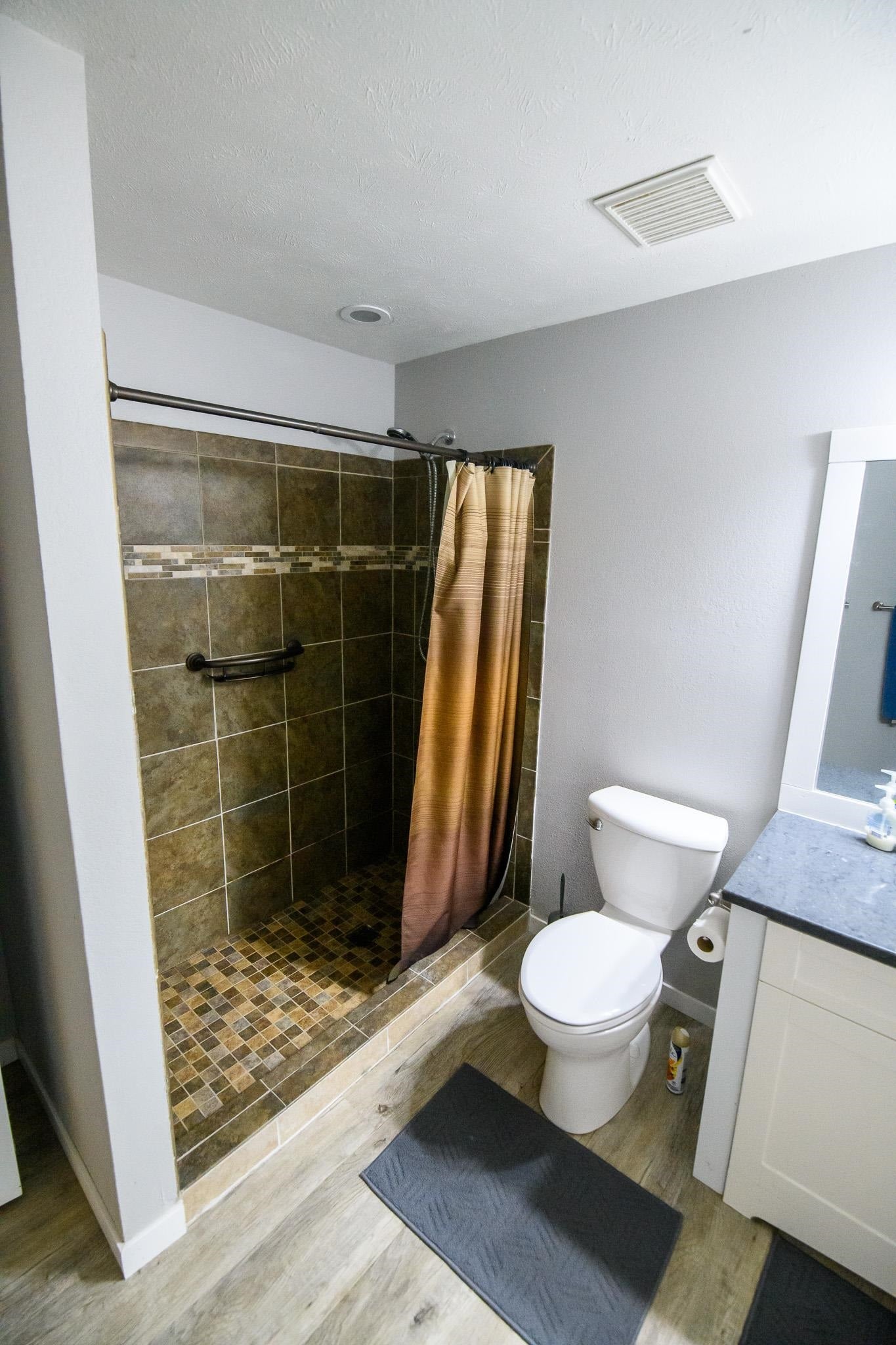 Meadow Grove, Nebraska, 68752, United States, 3 Bedrooms Bedrooms, ,4 BathroomsBathrooms,Residential,Active,1990640