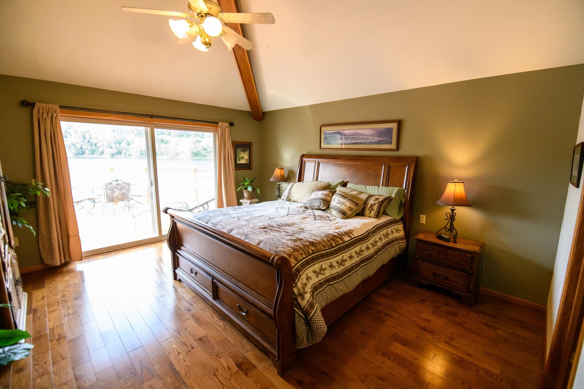 Meadow Grove, Nebraska, 68752, United States, 3 Bedrooms Bedrooms, ,4 BathroomsBathrooms,Residential,Active,1990640